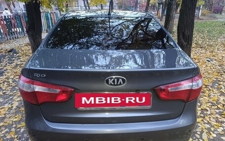 KIA Rio III рестайлинг, 2013 год, 850 000 рублей, 11 фотография