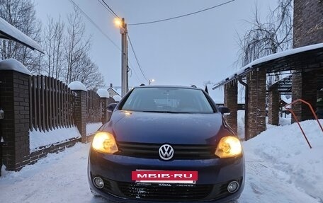 Volkswagen Golf Plus II, 2011 год, 990 000 рублей, 3 фотография