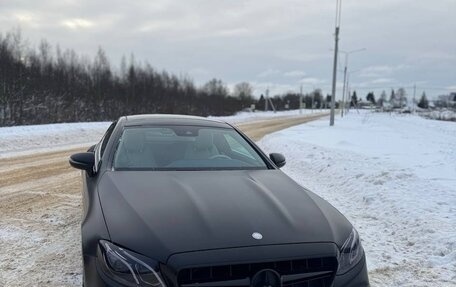 Mercedes-Benz E-Класс, 2017 год, 3 100 000 рублей, 11 фотография