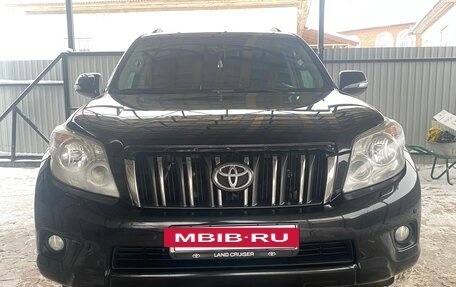 Toyota Land Cruiser Prado 150 рестайлинг 2, 2012 год, 2 250 000 рублей, 2 фотография