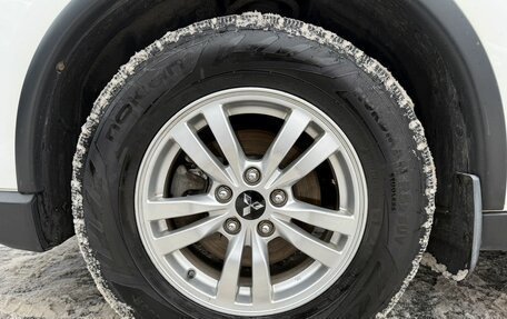 Mitsubishi Outlander III рестайлинг 3, 2019 год, 2 167 000 рублей, 9 фотография