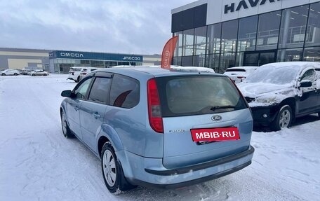 Ford Focus II рестайлинг, 2005 год, 281 000 рублей, 6 фотография