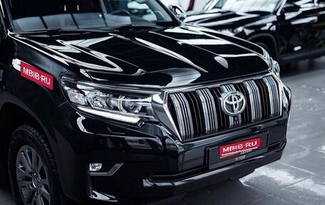 Toyota Land Cruiser Prado 150 рестайлинг 2, 2018 год, 5 200 000 рублей, 1 фотография