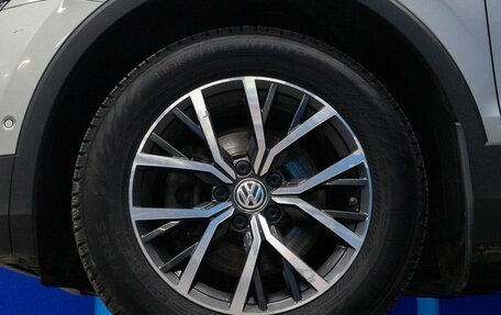 Volkswagen Tiguan II, 2020 год, 2 600 000 рублей, 10 фотография