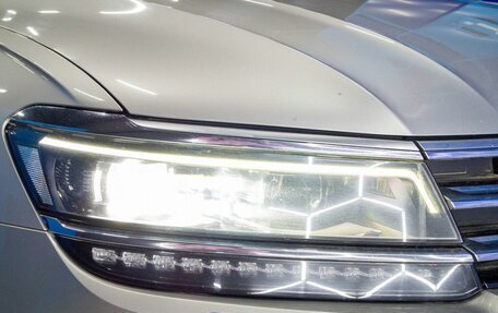 Volkswagen Tiguan II, 2020 год, 2 600 000 рублей, 18 фотография