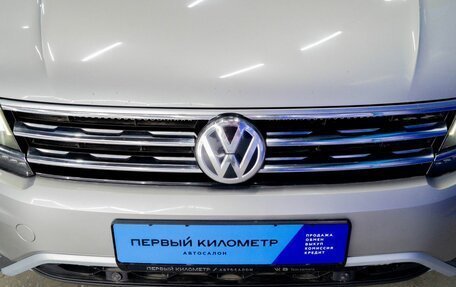 Volkswagen Tiguan II, 2020 год, 2 600 000 рублей, 21 фотография