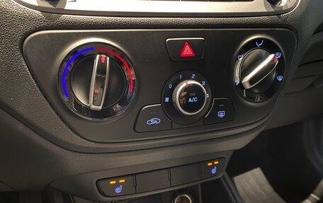 Hyundai Solaris II рестайлинг, 2020 год, 1 699 000 рублей, 12 фотография