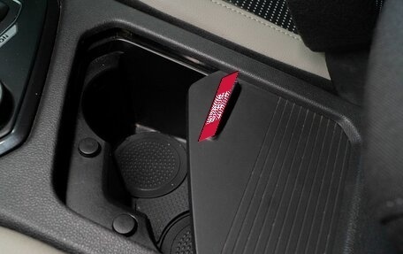 Volkswagen Tiguan II, 2020 год, 2 600 000 рублей, 26 фотография