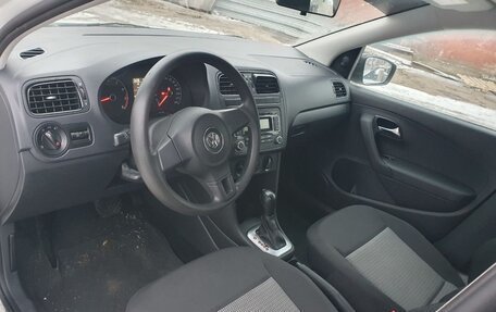 Volkswagen Polo VI (EU Market), 2015 год, 800 000 рублей, 5 фотография