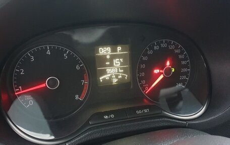 Volkswagen Polo VI (EU Market), 2015 год, 800 000 рублей, 6 фотография