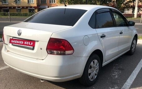 Volkswagen Polo VI (EU Market), 2015 год, 800 000 рублей, 3 фотография