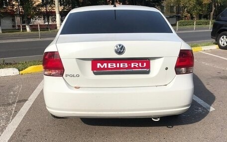 Volkswagen Polo VI (EU Market), 2015 год, 800 000 рублей, 4 фотография