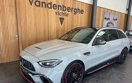 Mercedes-Benz C-Класс AMG, 2025 год, 16 400 000 рублей, 3 фотография