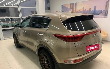 KIA Sportage IV рестайлинг, 2017 год, 2 000 000 рублей, 6 фотография