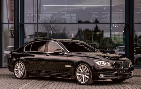BMW 7 серия, 2013 год, 2 495 000 рублей, 3 фотография