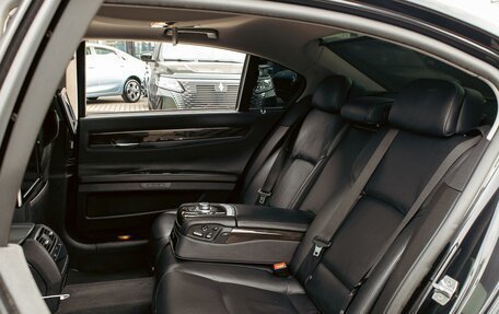 BMW 7 серия, 2013 год, 2 495 000 рублей, 19 фотография