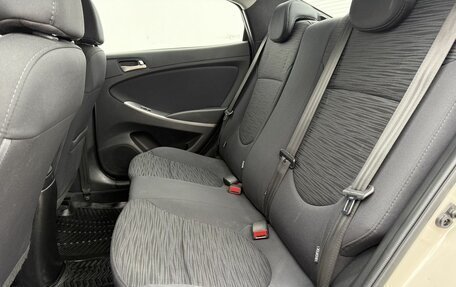 Hyundai Solaris II рестайлинг, 2015 год, 1 070 000 рублей, 11 фотография