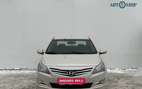 Hyundai Solaris II рестайлинг, 2015 год, 1 070 000 рублей, 2 фотография