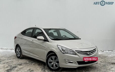 Hyundai Solaris II рестайлинг, 2015 год, 1 070 000 рублей, 3 фотография