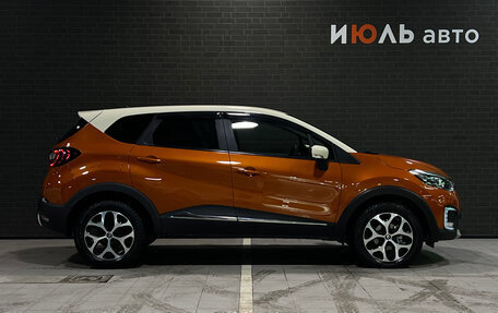 Renault Kaptur I рестайлинг, 2017 год, 1 360 000 рублей, 4 фотография