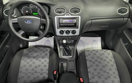 Ford Focus II рестайлинг, 2006 год, 550 000 рублей, 14 фотография