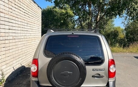 Chevrolet Niva I рестайлинг, 2010 год, 290 000 рублей, 17 фотография