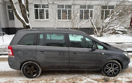 Opel Zafira B, 2011 год, 610 000 рублей, 8 фотография