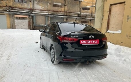Hyundai Solaris II рестайлинг, 2020 год, 1 300 000 рублей, 3 фотография