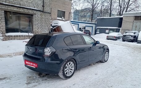 BMW 1 серия, 2006 год, 750 000 рублей, 7 фотография