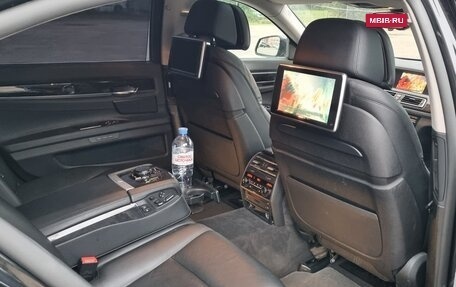 BMW 7 серия, 2014 год, 1 500 000 рублей, 5 фотография