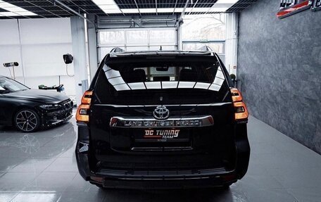 Toyota Land Cruiser Prado 150 рестайлинг 2, 2018 год, 5 200 000 рублей, 3 фотография