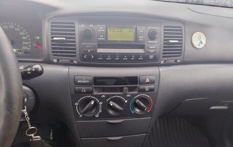 Toyota Corolla, 2004 год, 479 000 рублей, 17 фотография