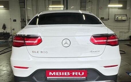 Mercedes-Benz GLC, 2017 год, 3 790 000 рублей, 3 фотография