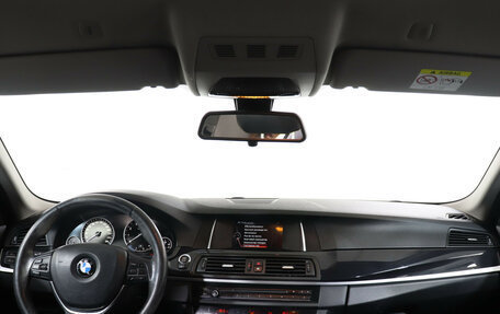 BMW 5 серия, 2016 год, 2 390 000 рублей, 12 фотография