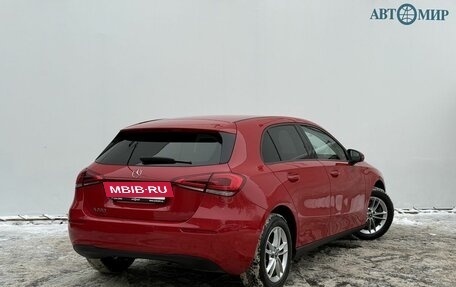 Mercedes-Benz A-Класс, 2018 год, 2 400 000 рублей, 5 фотография