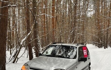 Chevrolet Niva I рестайлинг, 2003 год, 218 000 рублей, 1 фотография