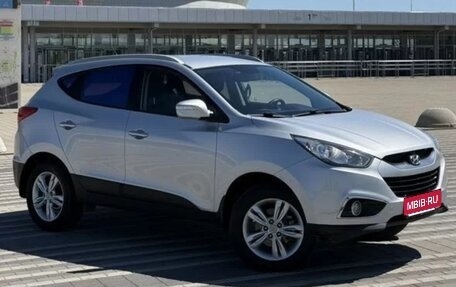 Hyundai ix35 I рестайлинг, 2013 год, 1 275 000 рублей, 1 фотография