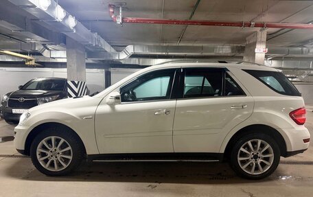 Mercedes-Benz M-Класс, 2011 год, 1 960 000 рублей, 1 фотография