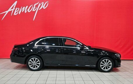 Mercedes-Benz E-Класс, 2021 год, 2 620 000 рублей, 6 фотография