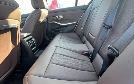 BMW 3 серия, 2023 год, 3 820 000 рублей, 14 фотография