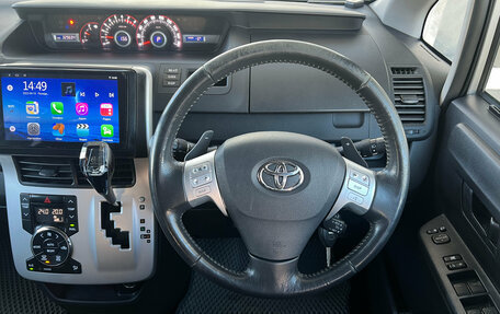 Toyota Noah III, 2010 год, 1 299 000 рублей, 7 фотография