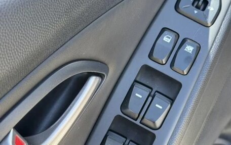 Hyundai ix35 I рестайлинг, 2013 год, 1 275 000 рублей, 19 фотография