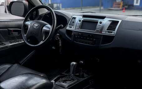 Toyota Hilux VII, 2014 год, 2 208 000 рублей, 12 фотография