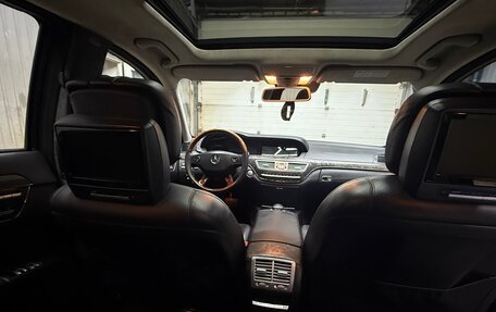 Mercedes-Benz S-Класс, 2007 год, 1 300 000 рублей, 28 фотография