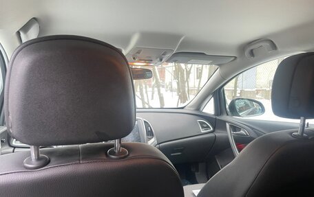 Opel Astra J, 2012 год, 715 000 рублей, 5 фотография