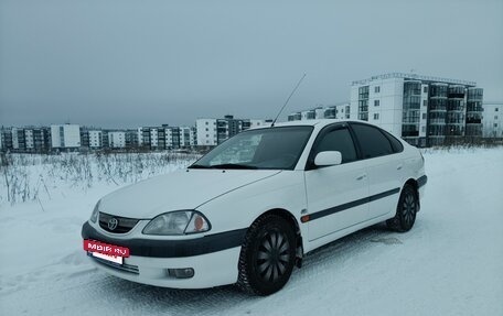 Toyota Avensis III рестайлинг, 2001 год, 289 000 рублей, 11 фотография