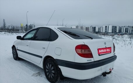 Toyota Avensis III рестайлинг, 2001 год, 289 000 рублей, 12 фотография
