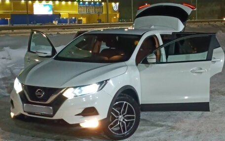 Nissan Qashqai, 2019 год, 1 800 000 рублей, 2 фотография