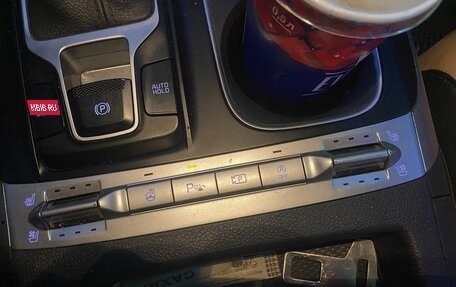 KIA Carnival, 2020 год, 4 100 000 рублей, 21 фотография