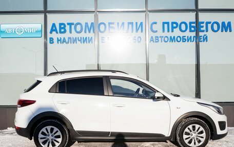 KIA Rio IV, 2018 год, 1 349 000 рублей, 6 фотография